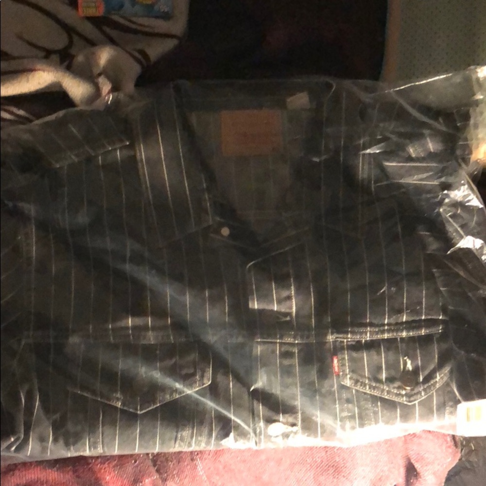 Supreme x levi strauss denim jacket